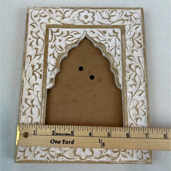 Hand-Carved Wooden Photo Frame Whitewashed Floral Design 19x24cm - Picture 10 of 10